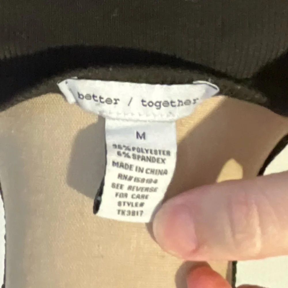 Better Together sz Medium black top with gathering on each side. - Picture 4 of 5